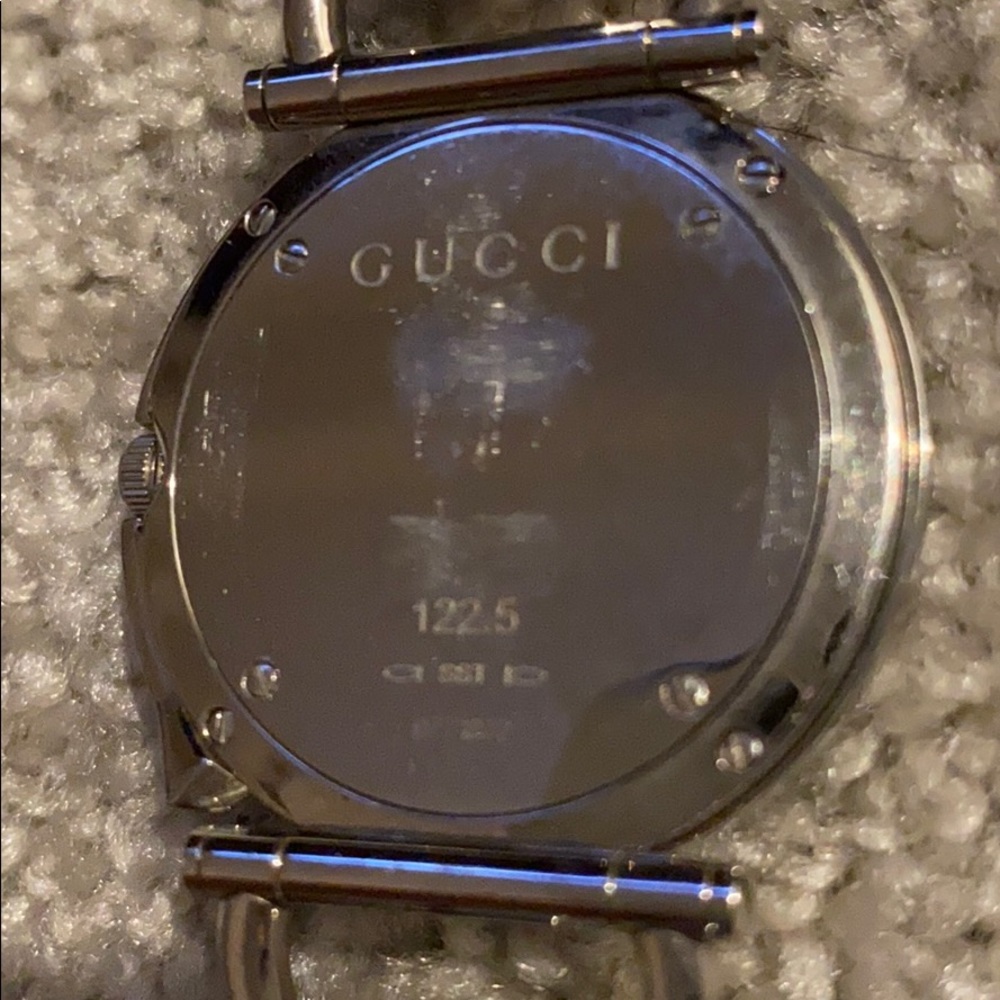 Gucci watch with dust pouch - Picture 3 of 12